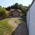 Va Vikendica *