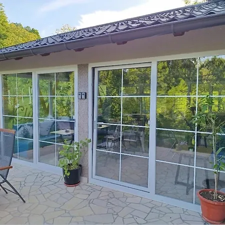 Сasa de vacaciones Va Vikendica