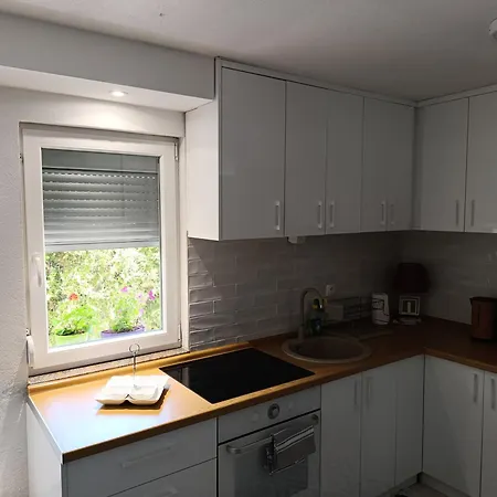 Va Vikendica Сasa de vacaciones